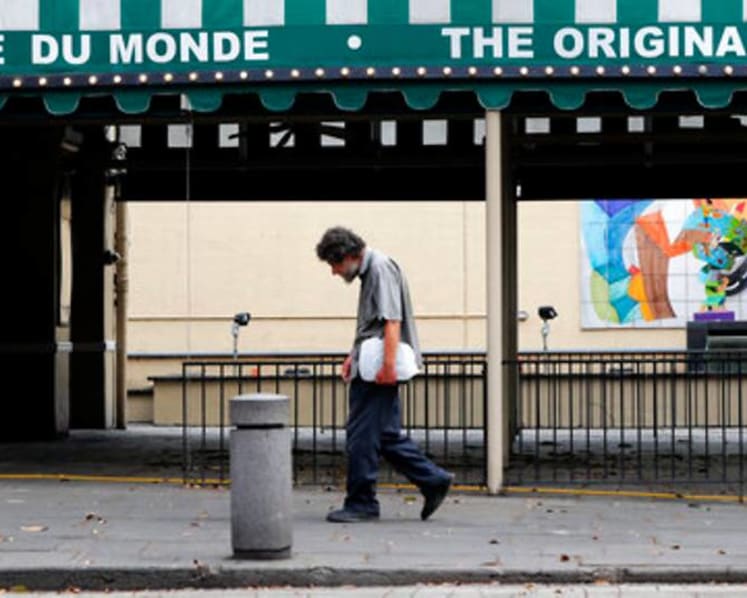 US jobless claims rise to 778,000 as pandemic worsens