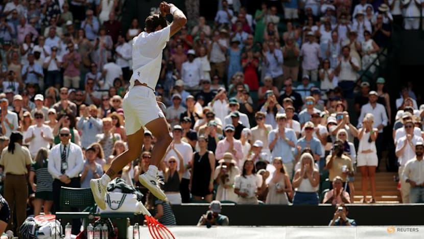 Cobolli and Paolini keep bubbling into Wimbledon quarter-finals, Britain's Fery stays afloat