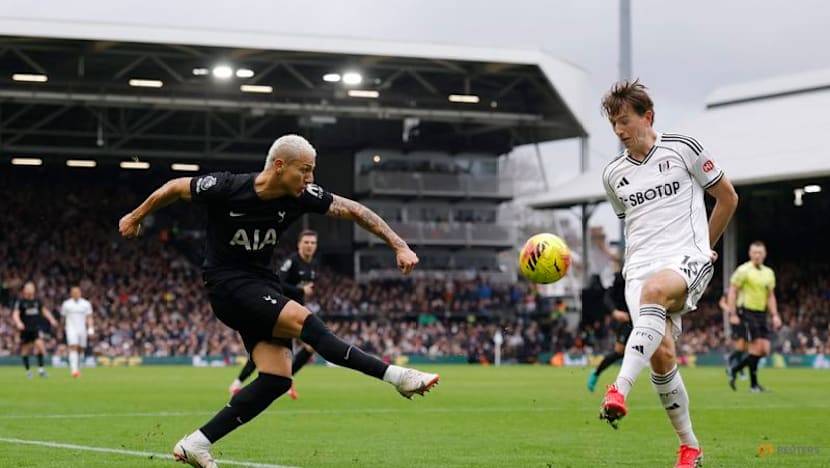 Struggling Spurs risk relegation scrap after 2-1 defeat at Fulham