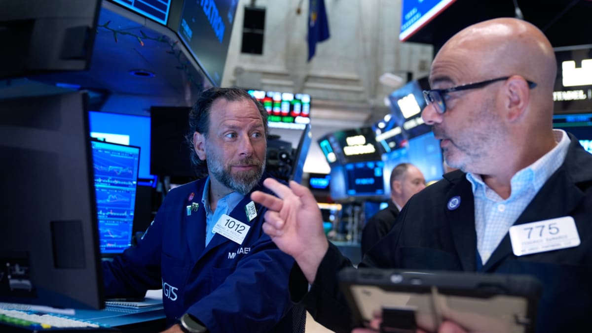 Tanker attacks send oil higher, stocks hit by AI jitters