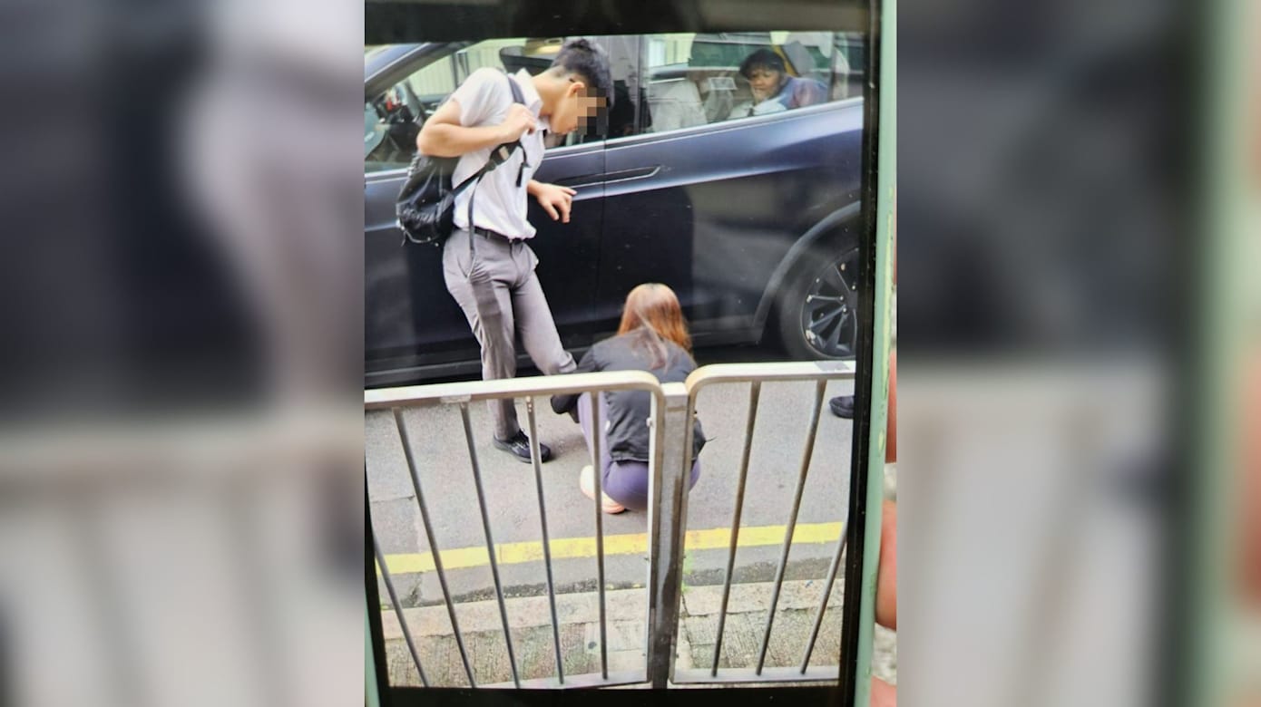 开学首日 港14岁男生遭父亲轿车辗伤脚掌
