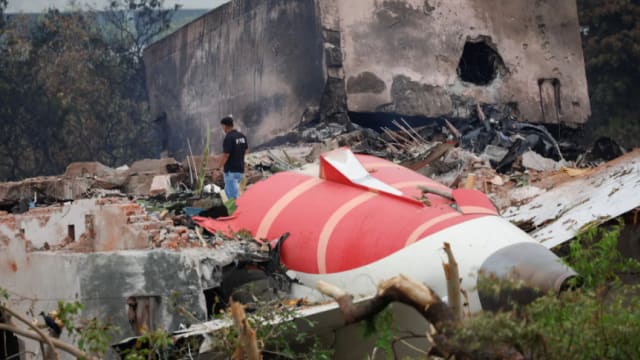 印媒：空难死亡人数增至274人 包括地面的33人