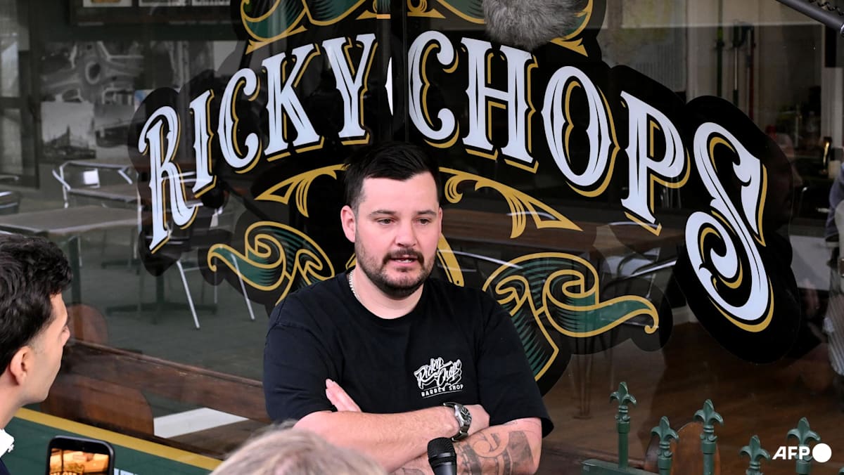 ‘It was crazy’: Australian barber hailed as hero after rushing to lawmaker’s rescue