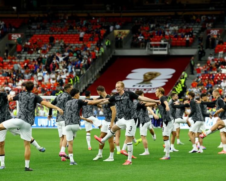 Belgium ring changes as Lukaku benched; New Zealand make two switches for Group G World Cup clash