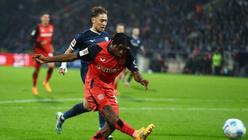 Struggling Bochum snatch 1-1 draw against Leverkusen with last-gasp equaliser Struggling Bochum snatch 1-1 draw against Leverkusen with last-gasp equaliser
