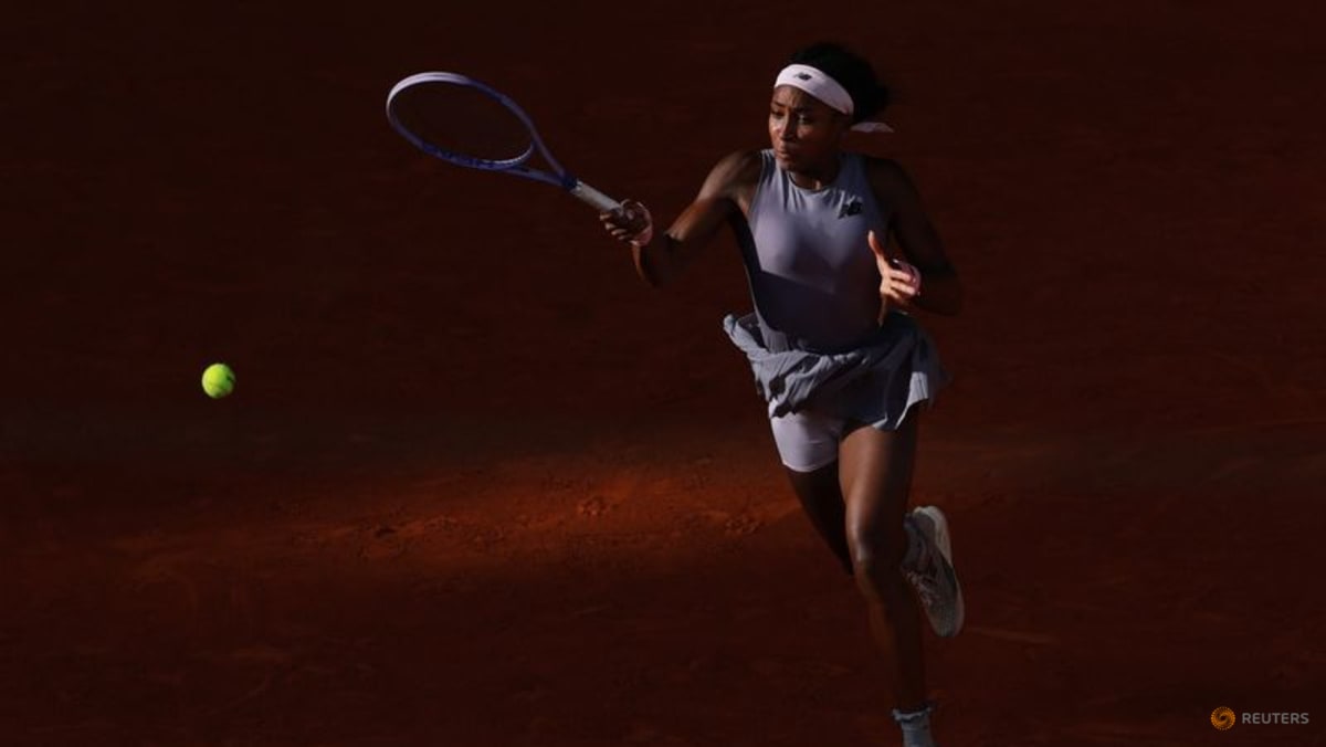 Holder Gauff joins big-name exodus, Sabalenka solid at French Open