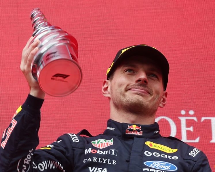 Verstappen commits to Red Bull until end of 2030