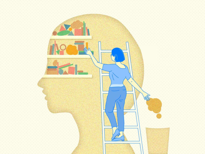 The writers talks to experts to explore the idea of "mental decluttering" and how this technique can help her to become more focused in her daily activities.