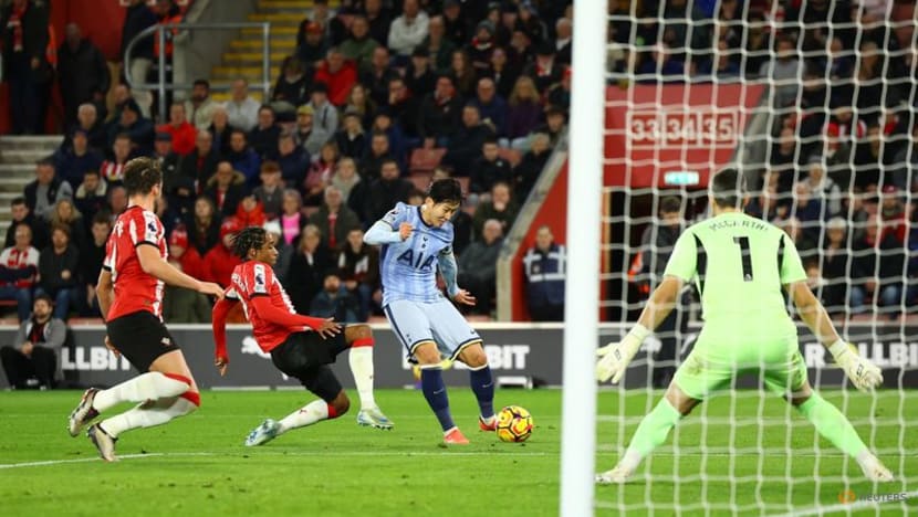 Tottenham hit five first-half goals in thrashing of Southampton