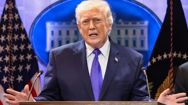 关税政策被判违宪 特朗普表示将对所有商品统一实施10%进口关税