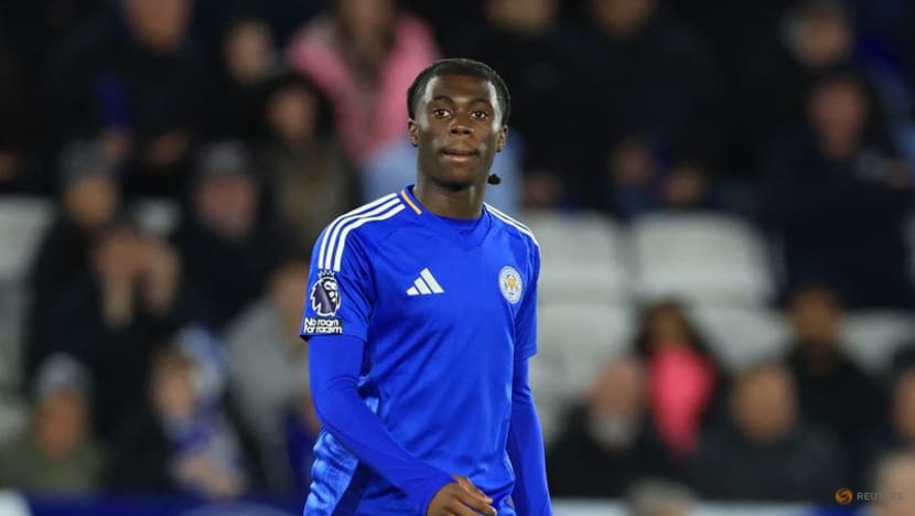 Leicester's 15-year-old debutant Monga wears blank shirt over gambling sponsor rule