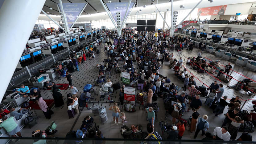 Fire at Cape Town airport disrupts international flights