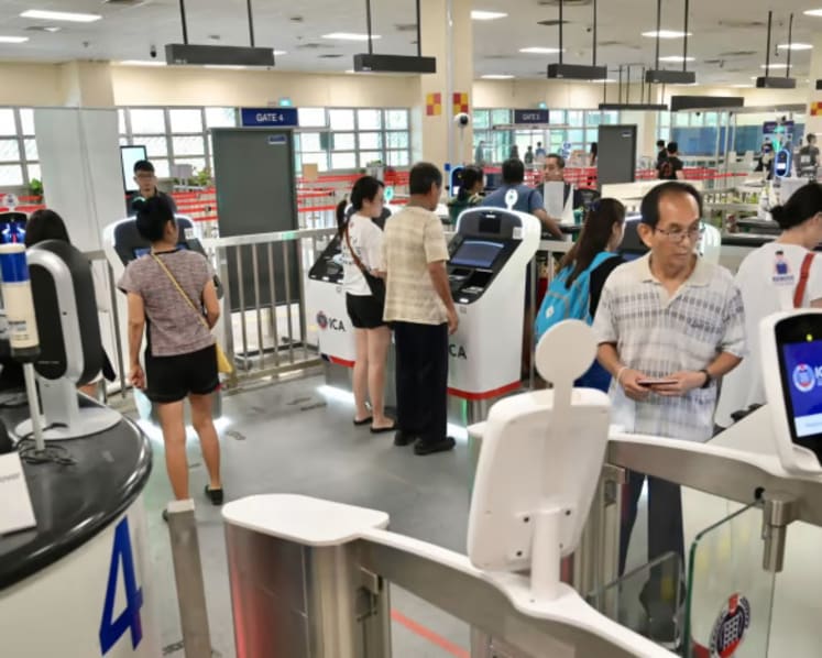 Faster clearance at Woodlands Train Checkpoint with new immigration kiosks: ICA