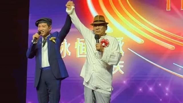 凌峰二度中风康复，圣淘沙登台演唱！陈凯伦有感而发：10分钟的奇迹，唱出两个男人的重生