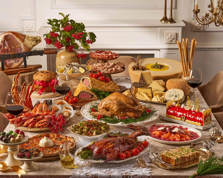 Boozy brunches, blow-out buffets and sensible afternoon teas: Here’s where to dine out this Christmas