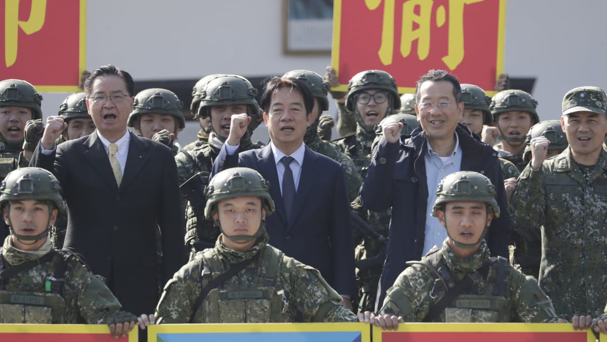 Taiwan announces pay rises for the military