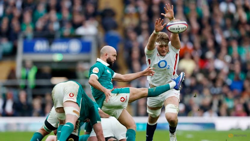 Resurgent Ireland demolish sloppy England in record 42-21 victory
