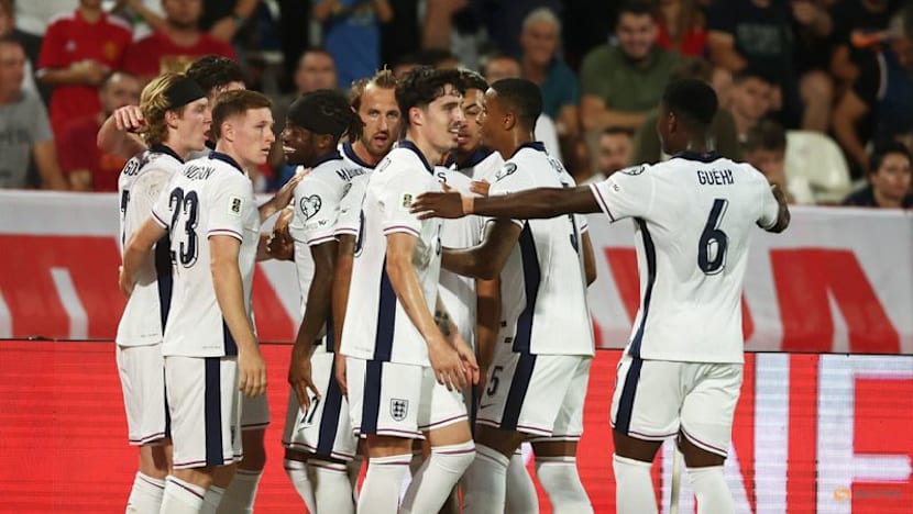 England thrash Serbia 5-0 to close in on World Cup spot