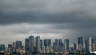 India's monsoon lashes Mumbai as rains arrive early