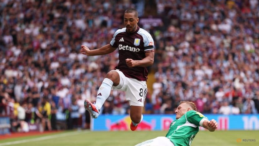 Ten-man Villa earn 0-0 home draw with wasteful Newcastle Ten-man Villa earn 0-0 home draw with wasteful Newcastle