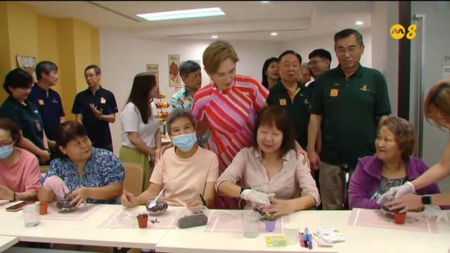 本地首个为年长者和看护开设的综合服务中心启用