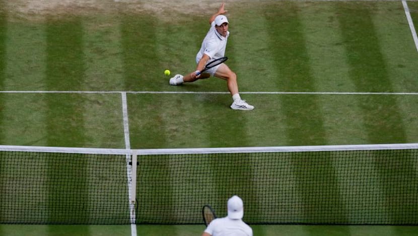 Briton Fery downs Dimitrov in battle of the wildcards