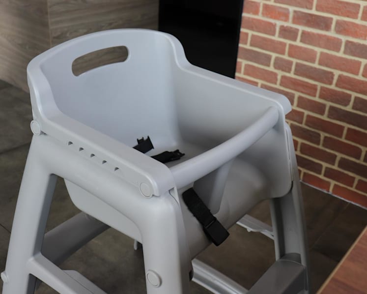 2-year-old toddler dies after falling from baby chair in Johor Bahru restaurant