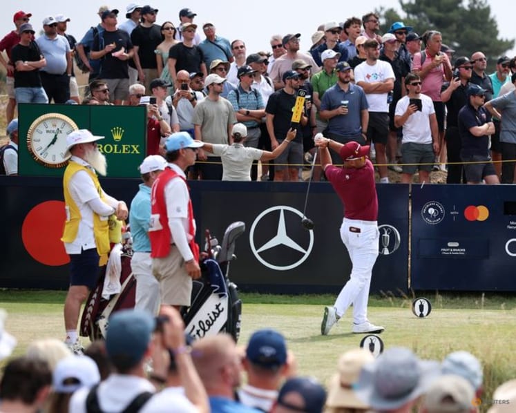 Herbert falls short of historic 61, DeChambeau hit with penalty at British Open