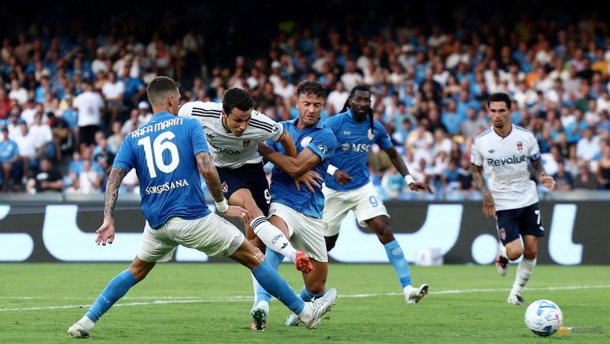 Napoli beaten 2-1 at home by Como