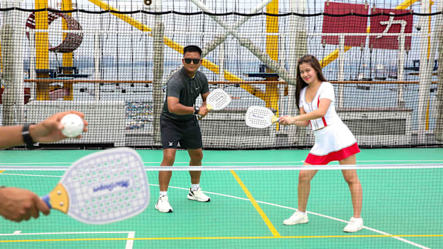 游轮新体验，一起乘风破浪在海上打匹克球！