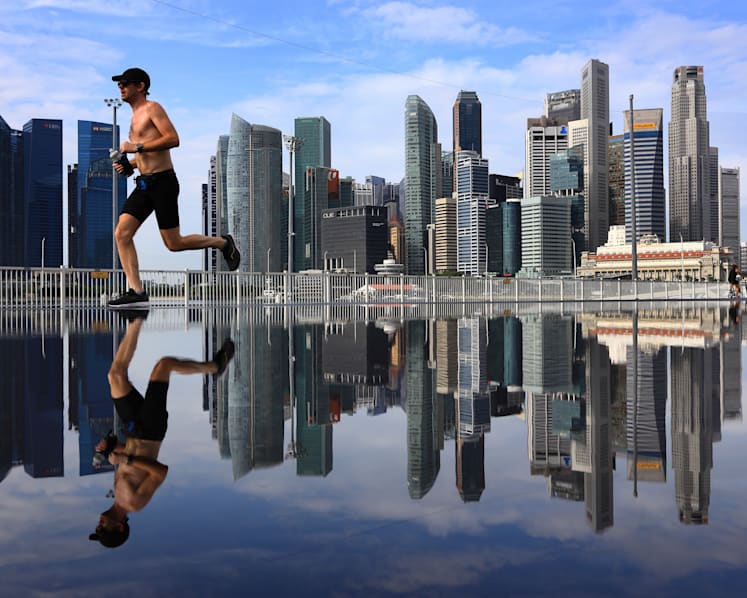Singapore reports 5,729 new Covid-19 cases, 5 deaths 