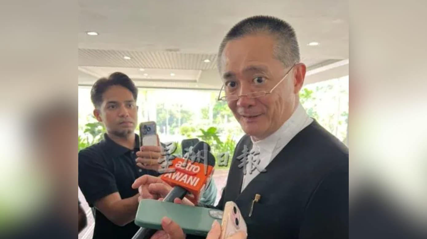 涉校园刺死学姐案 15岁少年庭上致歉