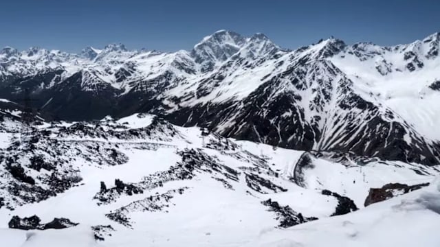 俄罗斯北高加索地区雪崩 11登山客亡6人失踪