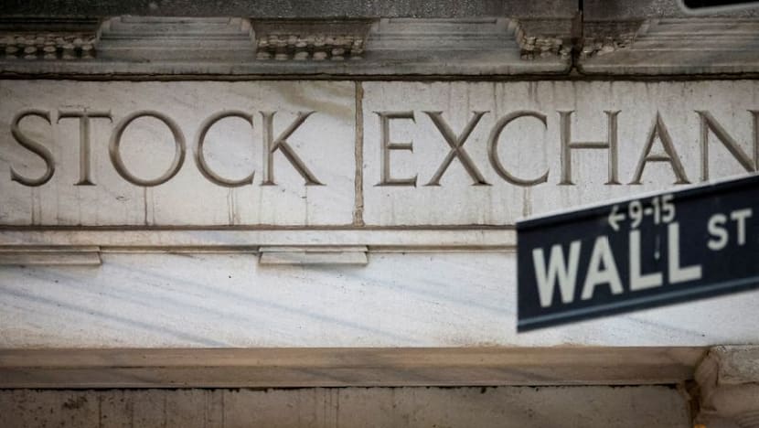 US stocks inch higher ahead of Fed decision