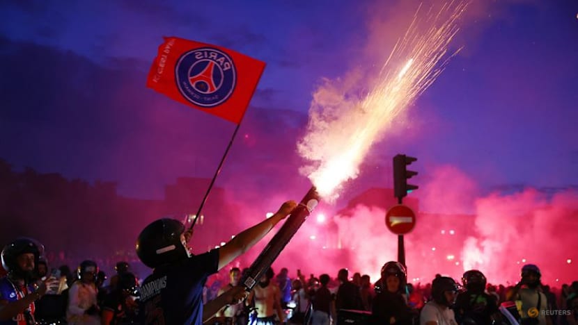 Jubilant PSG supporters spill onto Paris streets, some clashes with police