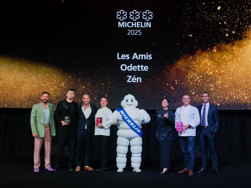 Michelin Guide Singapore 2025: Sushi Sakuta promoted to two stars, one restaurant gets its first star Michelin Guide Singapore 2025: Sushi Sakuta promoted to two stars, one restaurant gets its first star