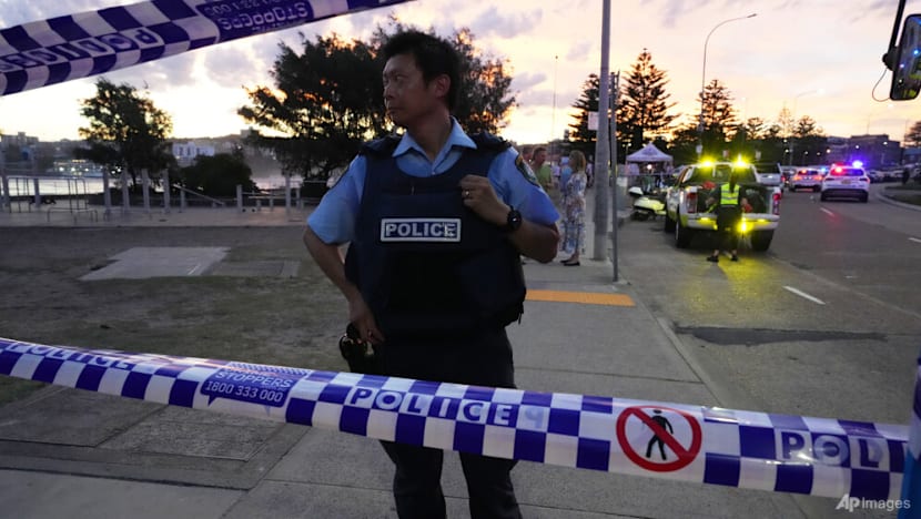 Deathtoll rises to 16 after shooting at Jewish event on Sydney's Bondi Beach