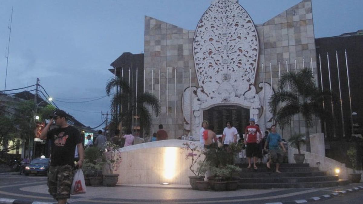 Indonesia mulls bid to repatriate accused Bali bomb plotter Hambali from Guantanamo Bay Indonesia mulls bid to repatriate accused Bali bomb plotter Hambali from Guantanamo Bay