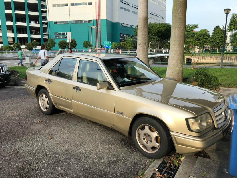 Cars stalled, commuters stranded as flash floods hit eastern S’pore