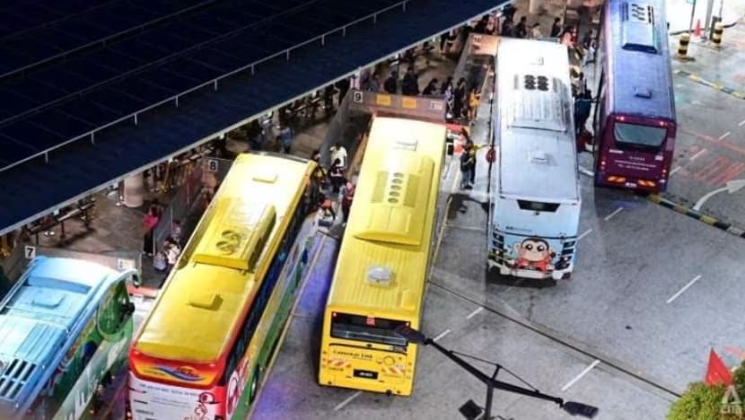 Pemandu bas Ekspres SG-Johor dipenjara sebab gilis kaki penumpang hingga terpaksa dipotong Pemandu bas Ekspres SG-Johor dipenjara sebab gilis kaki penumpang hingga terpaksa dipotong
