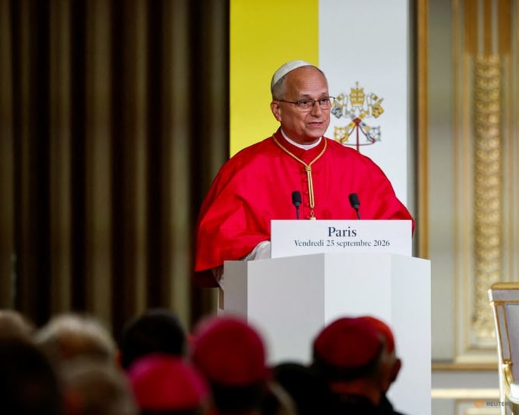 Pope Leo warns in France that AI is creating 'paradise of machines'