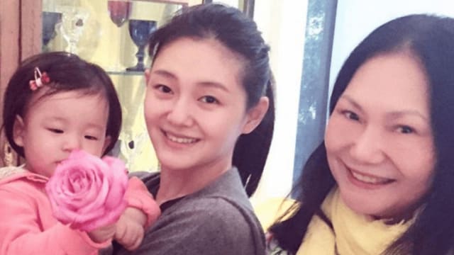 大S妈妈终于发声，一家暂时无法返台，盼望外界给予家人一点时间！