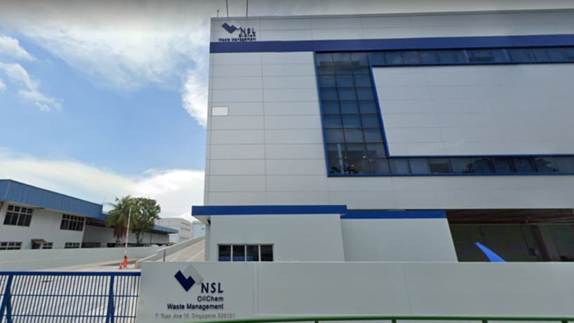 NSL Oilchem Logistics didenda S$17,000; buang sisa ke dalam pembetung awam NSL Oilchem Logistics didenda S$17,000; buang sisa ke dalam pembetung awam