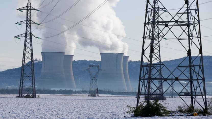 ‘There aren’t many alternatives’: Growing reliance on nuclear power in France amid energy crunch ‘There aren’t many alternatives’: Growing reliance on nuclear power in France amid energy crunch