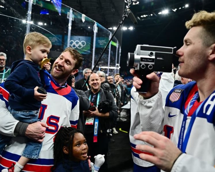 Ice hockey-US beat Canada in overtime thriller to end 'golden drought'