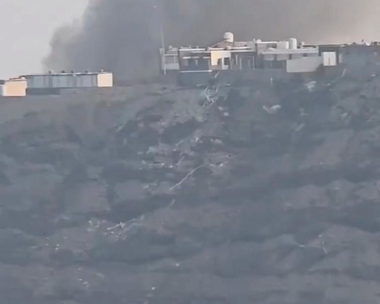 Houthis launch deadly attack on presidential palace in Yemen's Aden