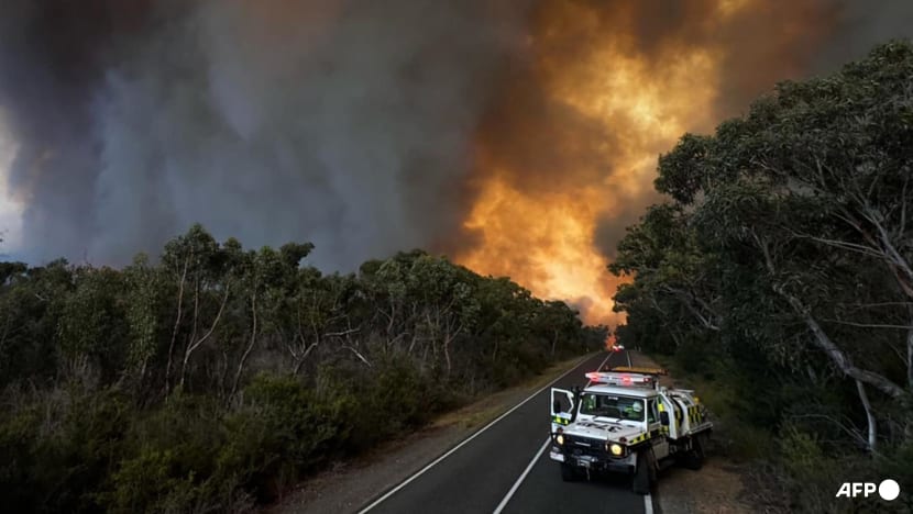 Extreme fire danger grips Australia's southeast amid heatwave Extreme fire danger grips Australia's southeast amid heatwave