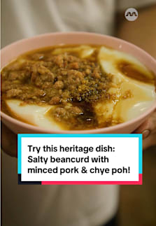 Tau huay is usually enjoyed as a dessert, but have you tried salty beancurd with minced pork, hae bee and chye poh?  Famed Taiwanese breakfast spot Yong He has been serving this well-loved delight in Geylang for 40 years, but the eatery is in danger of closing in end-November after its third-gen owner, Dong Han Zhong, decided to call it a day if he does not find an investor who can take over.  Head down for a bite at this heritage shop while you can! #8dayseatrestaurant #yonghe #geylang #tiktoksg