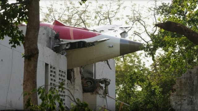 晨光|纸上风云：印度航空致命空难 航空专家如何解读？