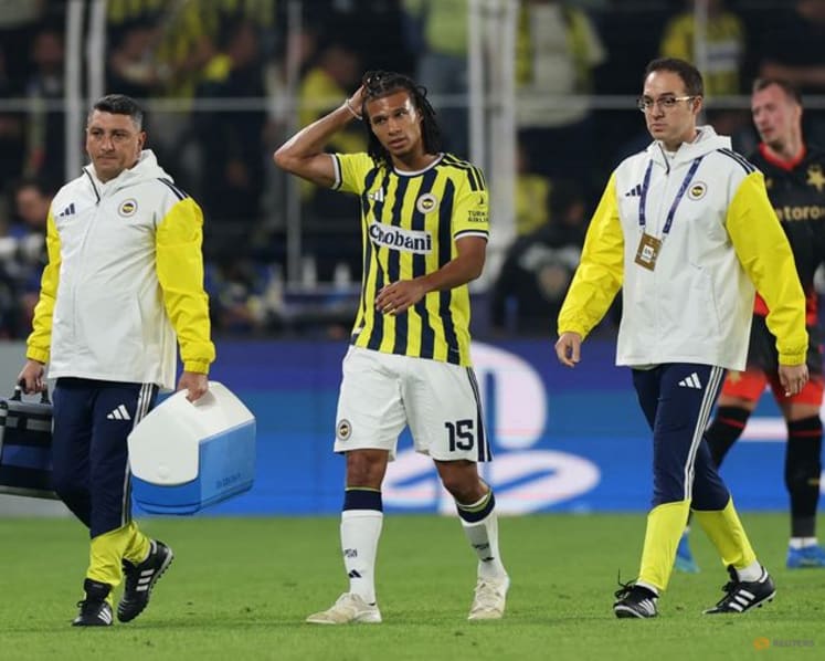 Fenerbahce duo Asensio and Ake suffer injuries